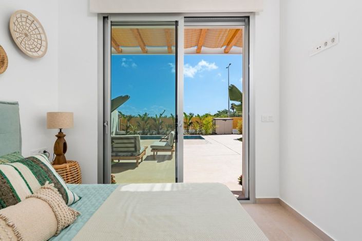 Image No.29-3 Bed Villa for sale