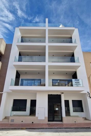 Image No.1-3 Bed Apartment for sale