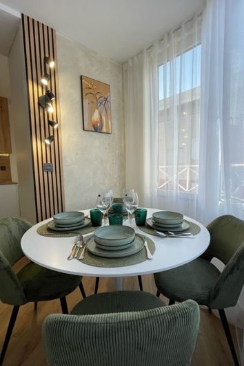 Image No.10-2 Bed Apartment for sale