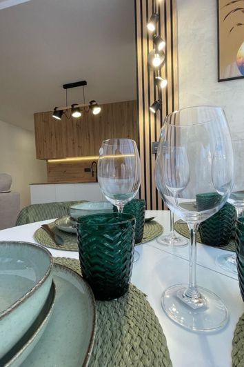 Image No.12-2 Bed Apartment for sale