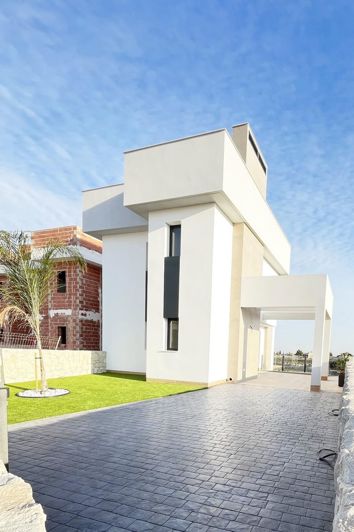 Image No.1-3 Bed Villa for sale