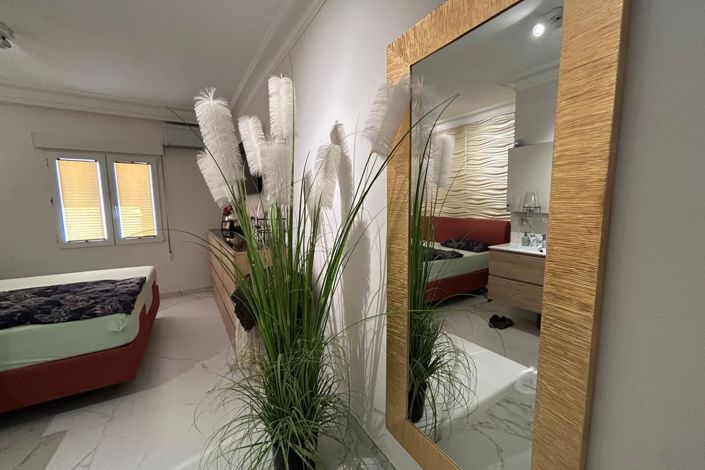 Image No.12-3 Bed Apartment for sale