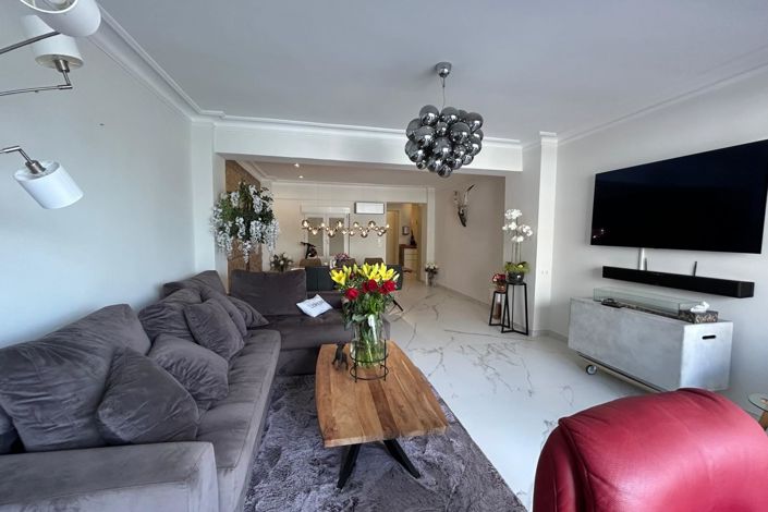 Image No.27-3 Bed Apartment for sale