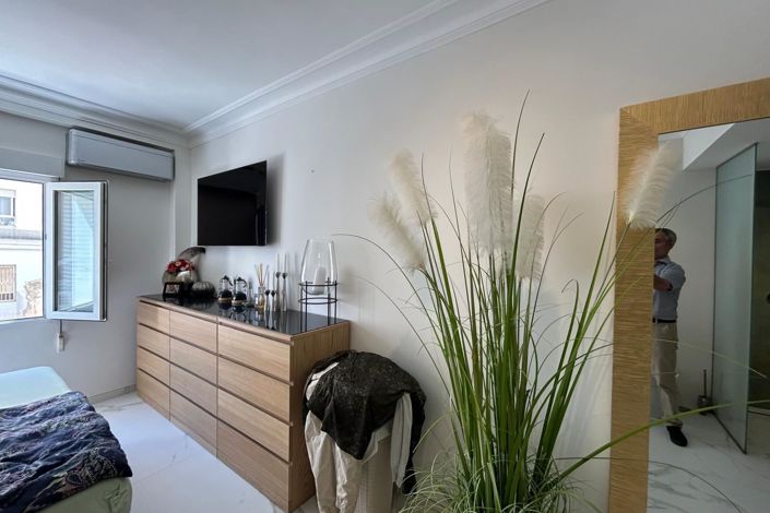 Image No.7-3 Bed Apartment for sale