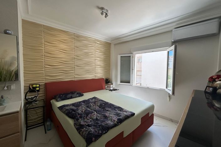 Image No.8-3 Bed Apartment for sale