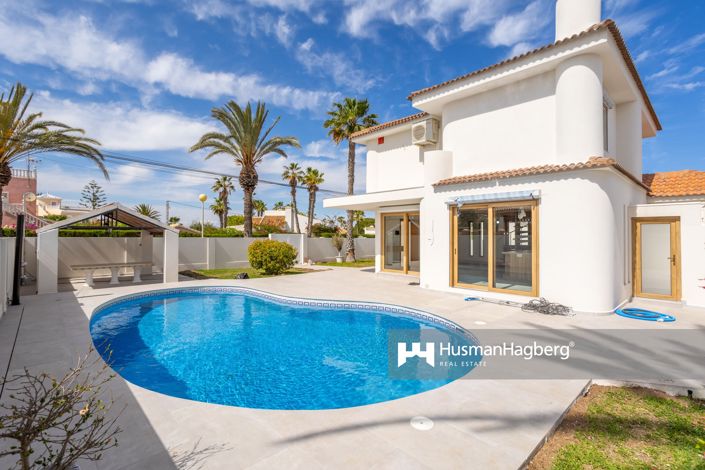 Image No.1-Villa de 3 chambres à vendre à Cabo Roig