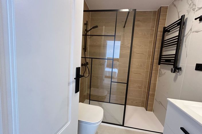 Image No.20-3 Bed Townhouse for sale