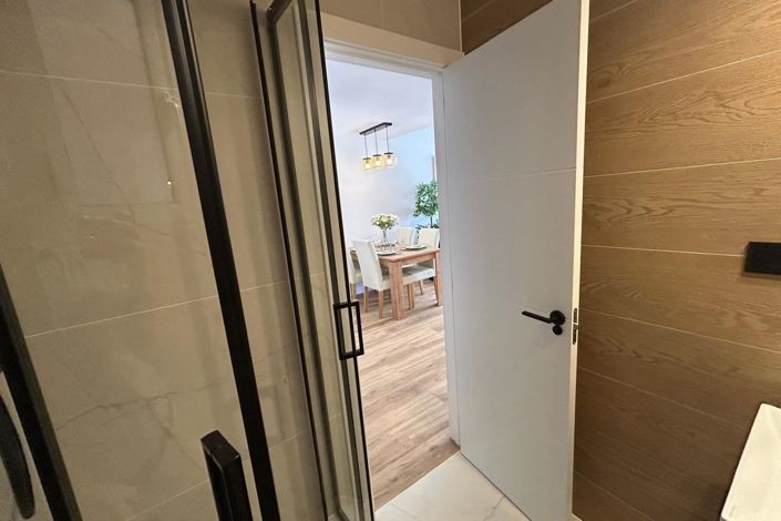 Image No.23-3 Bed Townhouse for sale