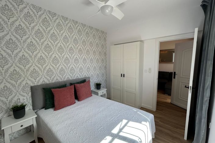 Image No.30-3 Bed Townhouse for sale