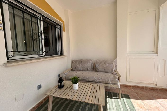 Image No.41-3 Bed Townhouse for sale