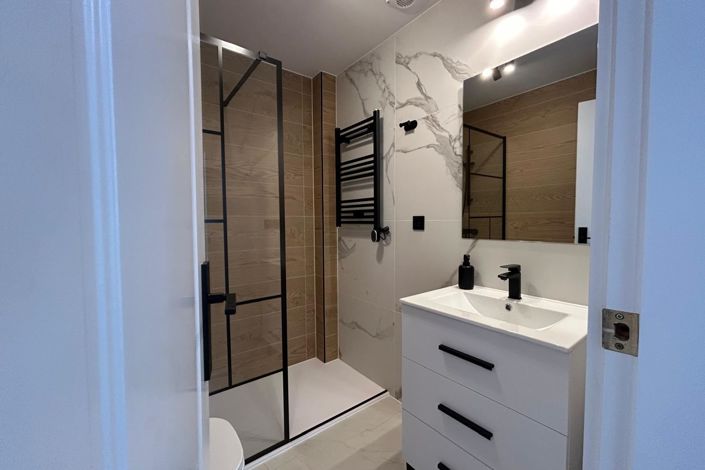 Image No.9-3 Bed Townhouse for sale