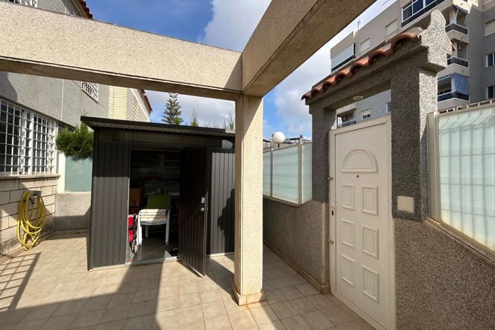 Image No.5-3 Bed Townhouse for sale