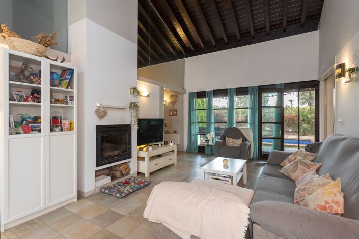 Image No.7-2 Bed Townhouse for sale