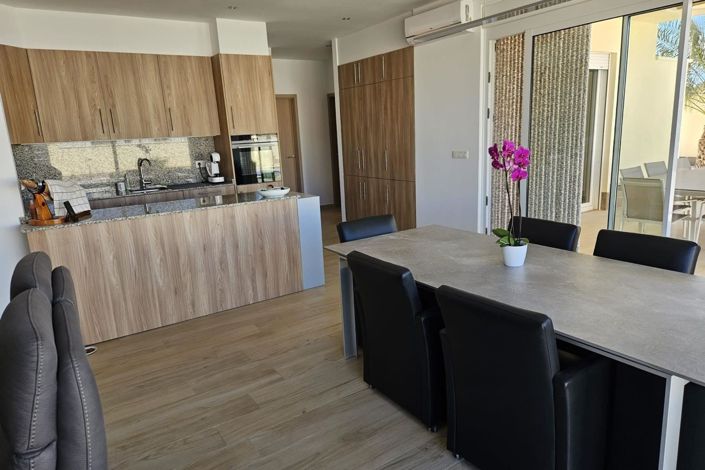 Image No.5-4 Bed Villa for sale