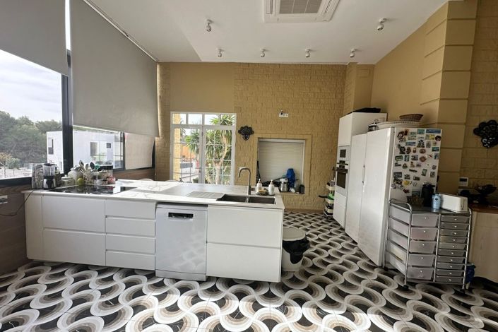 Image No.19-5 Bed Villa for sale