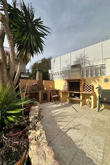 Image No.34-5 Bed Villa for sale