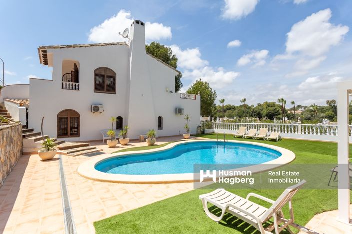 Image No.43-4 Bed Villa for sale