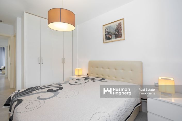 Image No.17-3 Bed Apartment for sale