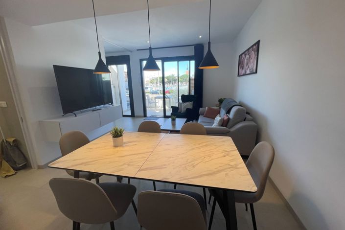 Image No.17-2 Bed Apartment for sale