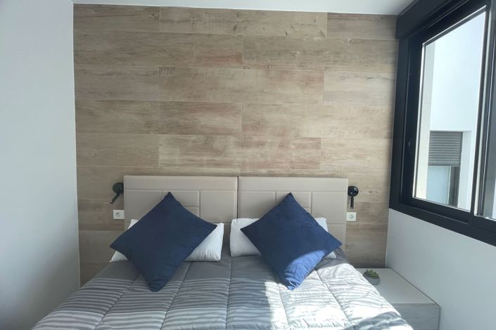 Image No.21-2 Bed Apartment for sale