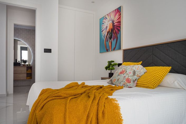 Image No.24-3 Bed Villa for sale