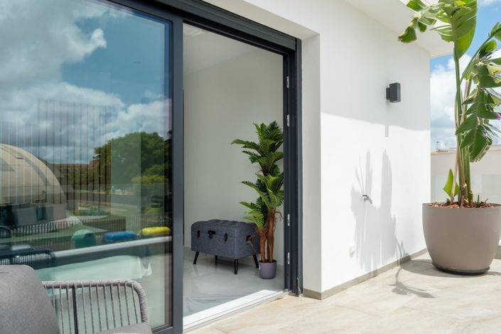 Image No.32-3 Bed Villa for sale