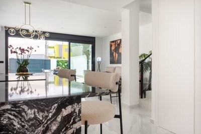 med6e2642a25a814aea9d3d318c59202072-2820x1880