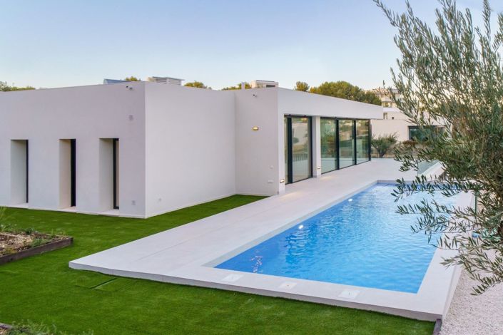 Image No.1-Villa de 3 chambres à vendre à Las Colinas Golf
