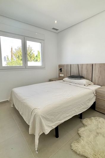 Image No.12-3 Bed Villa for sale