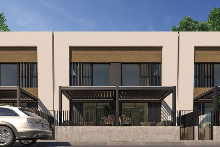 Image No.1-3 Bed Townhouse for sale