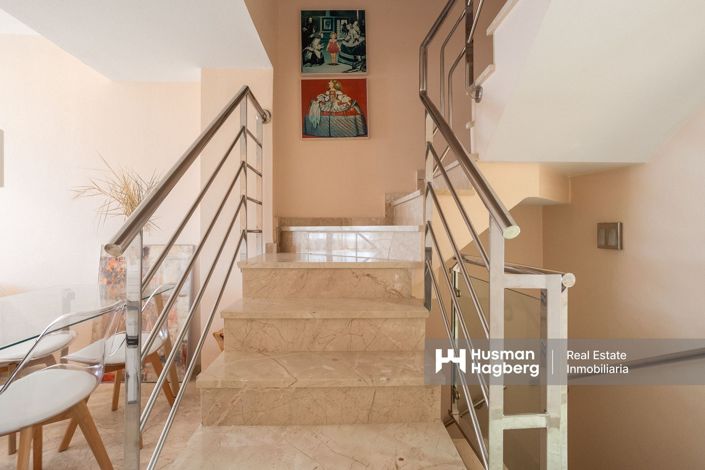 Image No.21-3 Bed Apartment for sale