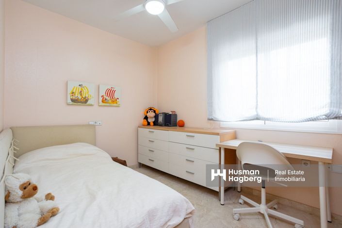 Image No.22-3 Bed Apartment for sale