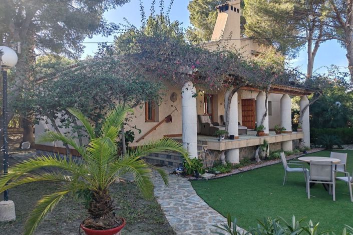 Image No.1-3 Bed Villa for sale