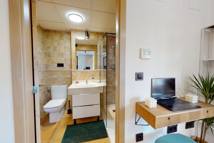 Image No.9-1 Bed Apartment for sale