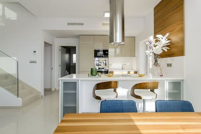 Image No.30-3 Bed Villa for sale