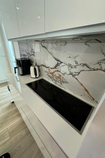 Image No.7-3 Bed Apartment for sale