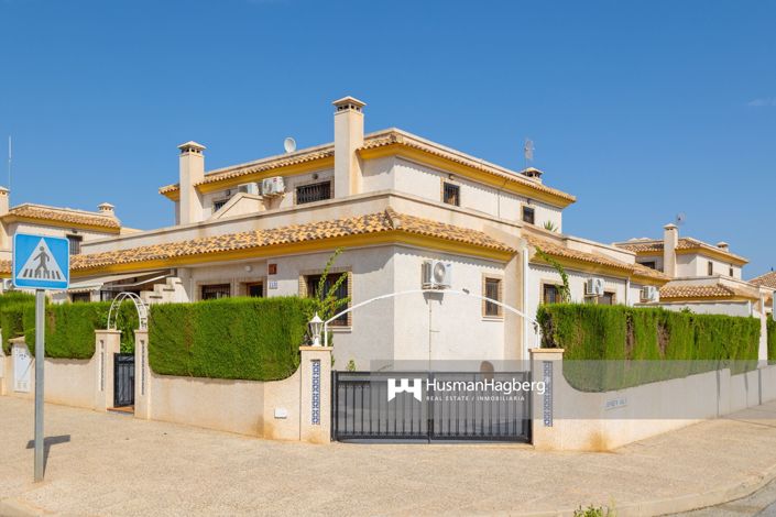 Image No.1-3 Bed Villa for sale