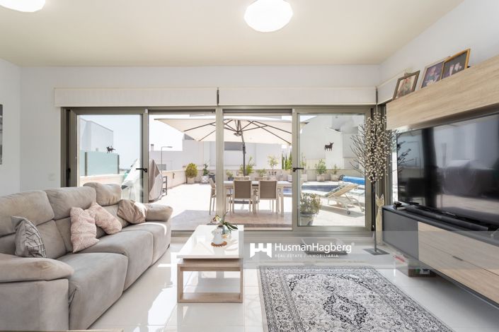 Image No.14-3 Bed Villa for sale