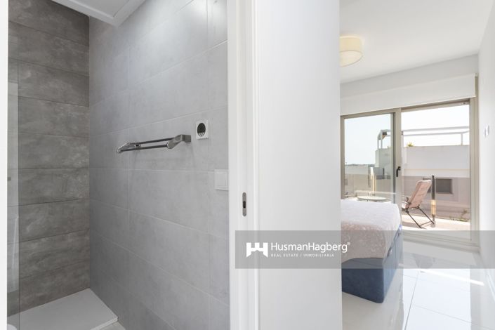 Image No.16-3 Bed Villa for sale