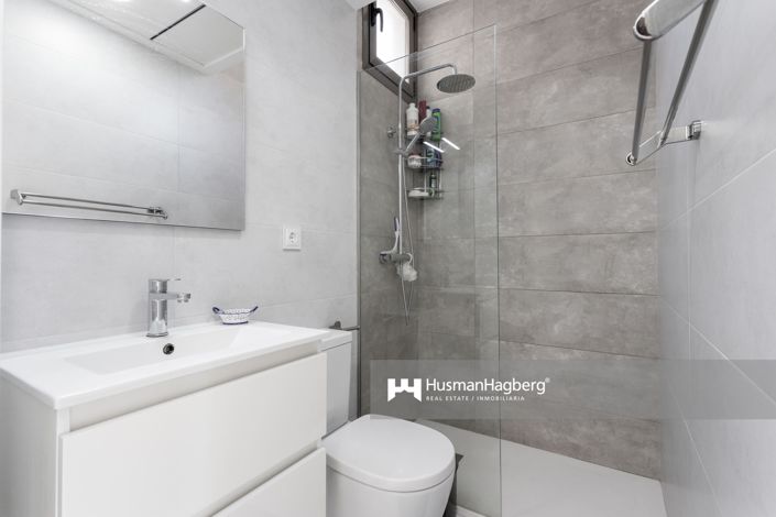 Image No.17-3 Bed Villa for sale