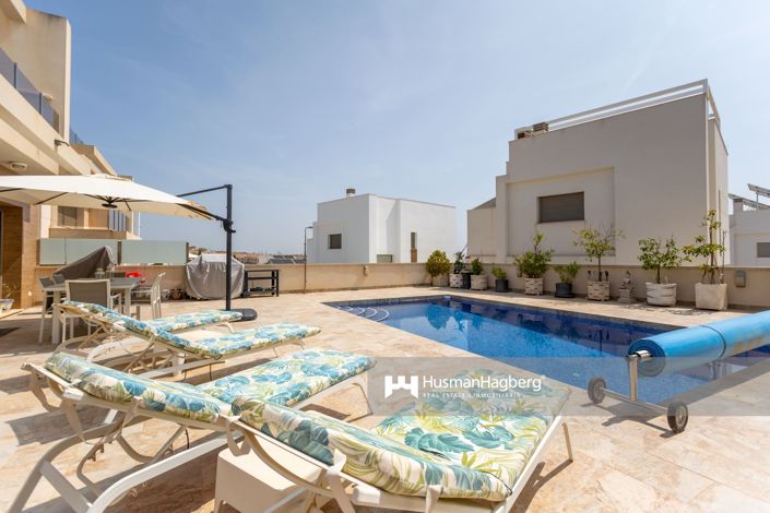 Image No.38-3 Bed Villa for sale