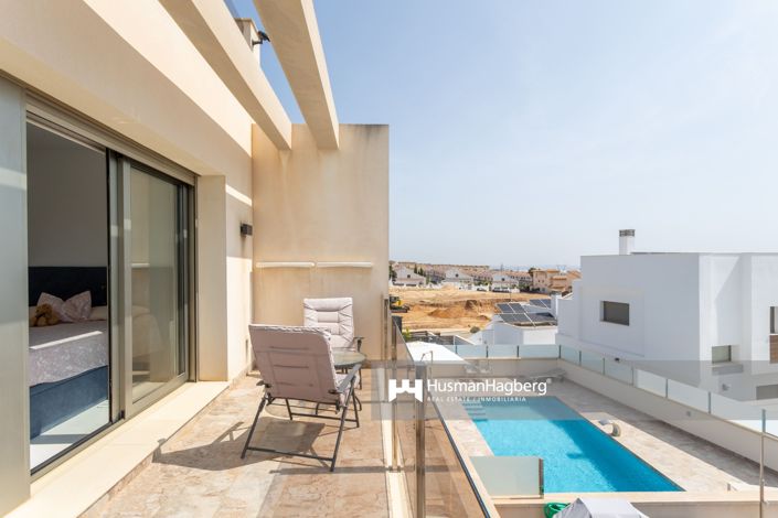 Image No.5-3 Bed Villa for sale