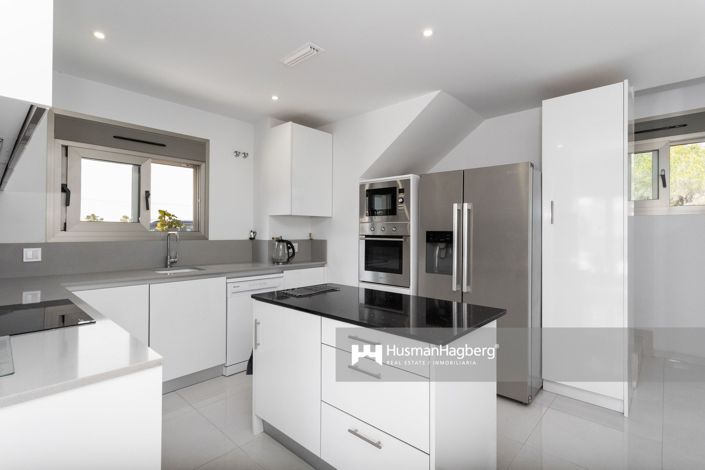 Image No.8-3 Bed Villa for sale