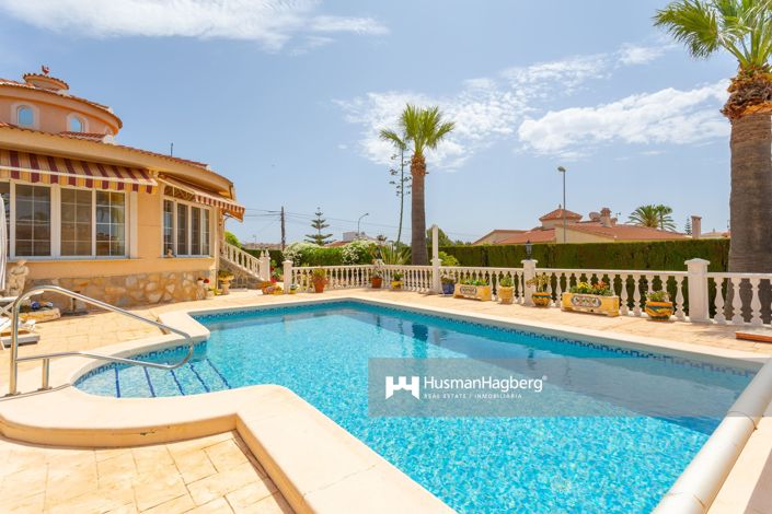 Image No.13-4 Bed Villa for sale