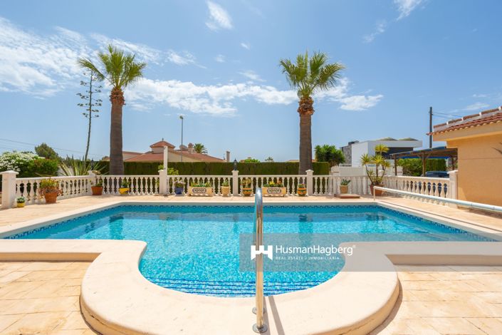 Image No.14-4 Bed Villa for sale