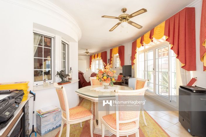 Image No.18-4 Bed Villa for sale