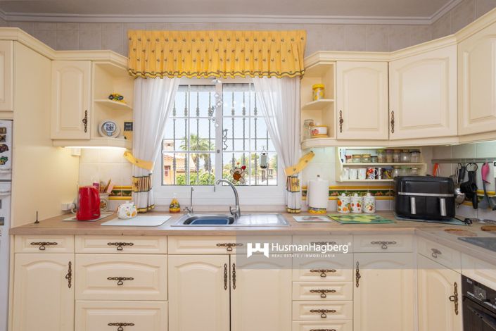 Image No.21-4 Bed Villa for sale