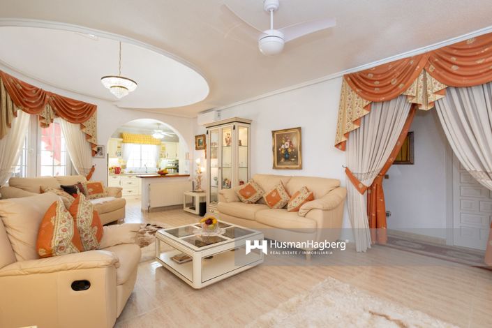 Image No.30-4 Bed Villa for sale