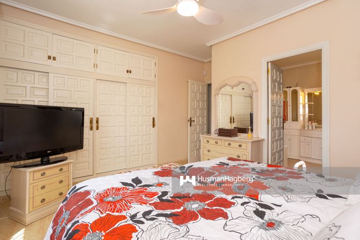 Image No.33-4 Bed Villa for sale