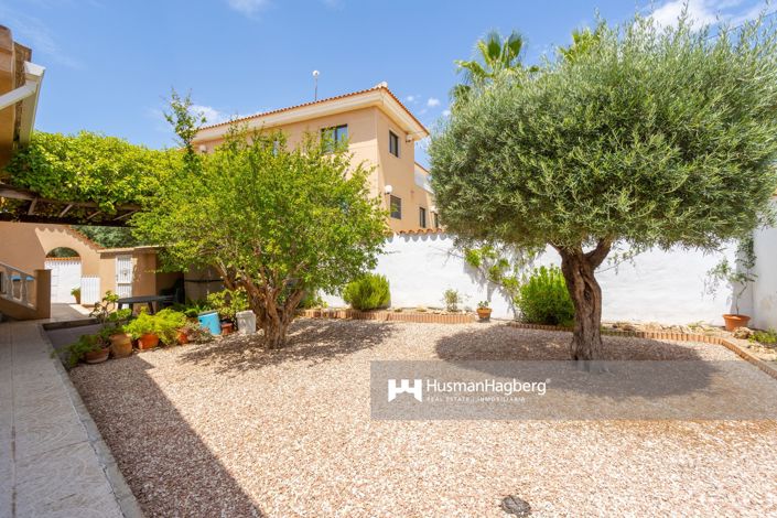 Image No.49-4 Bed Villa for sale